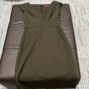 Catherine by Catherine Malndrino Olive Pinte dress sz 4